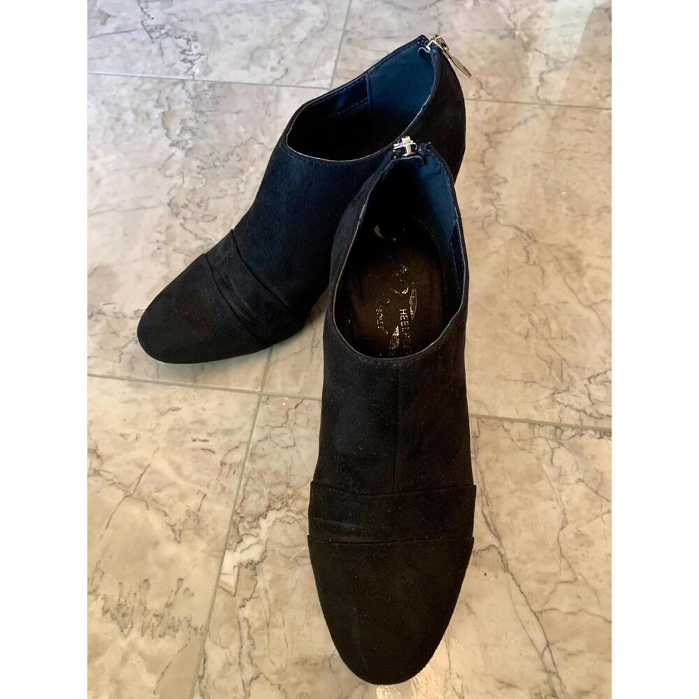 Aerosoles A2 Faux Suede Womens Ankle Black Booties Size: 6.5 Rubber Soles